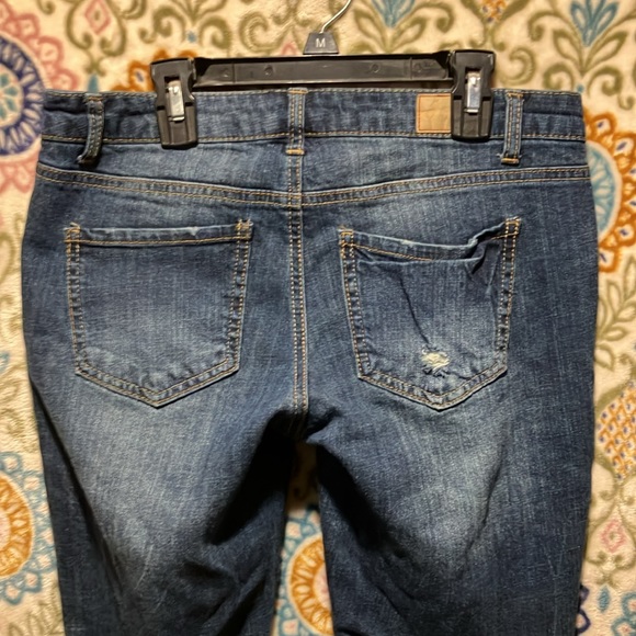 Women’s Adam Levine size 11 dark denim with some stretch. Perfect condition - Picture 5 of 8